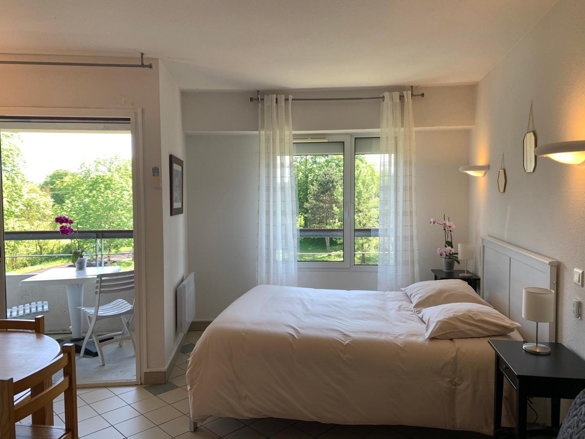 Residence "Les Fontaines" Des Thermes De Castéra-Verduzan מראה חיצוני תמונה